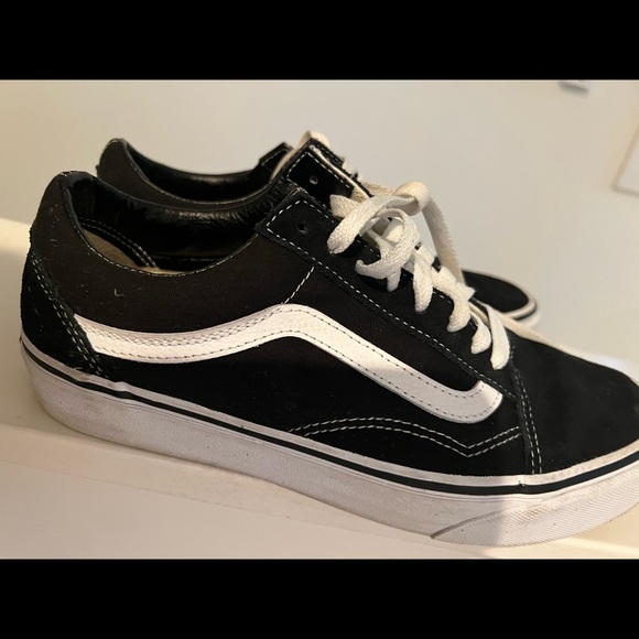 Vans Old Skool Black Sneaker Shoes Mens  Sz 7.5 and WMS 9  (751505 - Picture 3 of 10